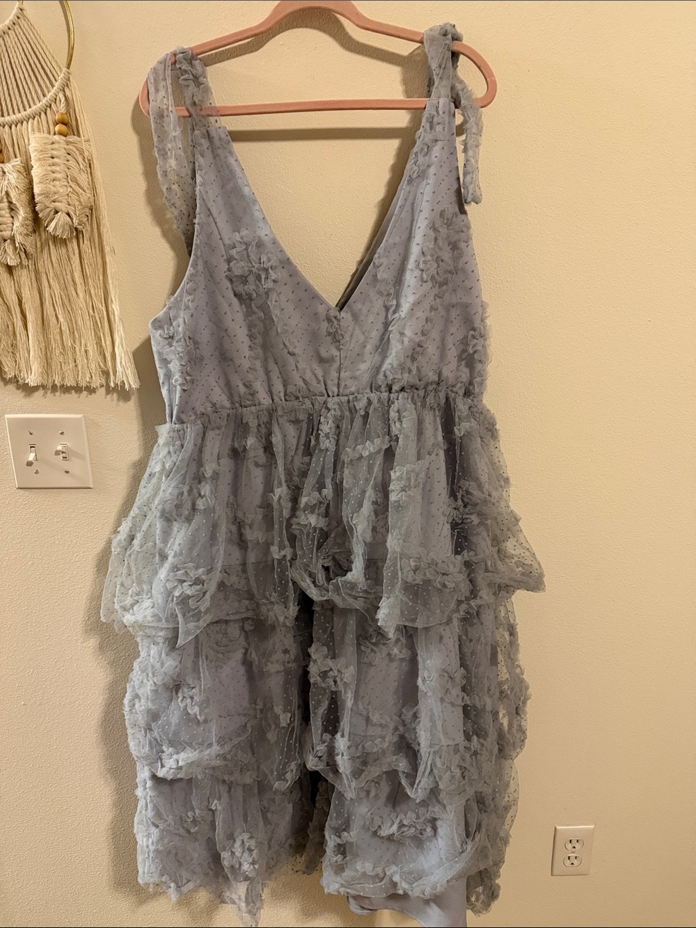Arula Size A Tiered Lace Tulle Dress in Dusty Blue - Picture 3 of 5